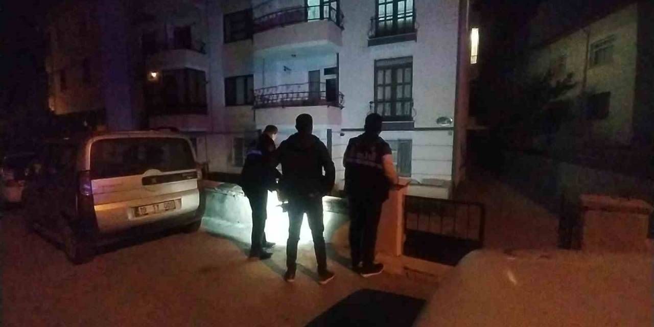 Çorum’da Bir Ev Kurşunlandı