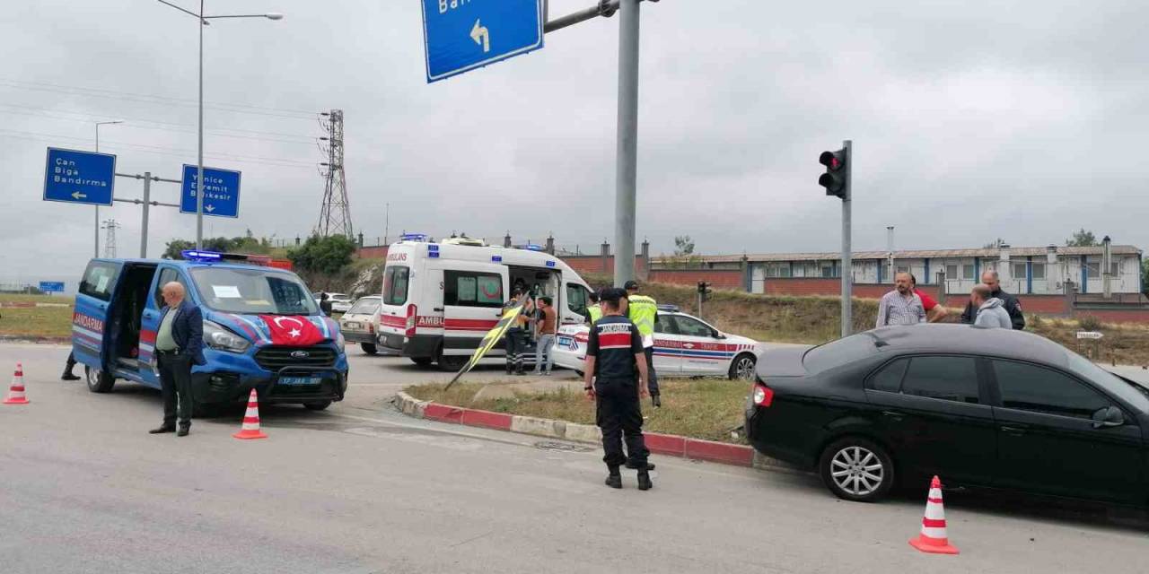 Şehit Oğullarının Cenazesini Karşılamaya Giden Aile Trafik Kazası Geçirdi