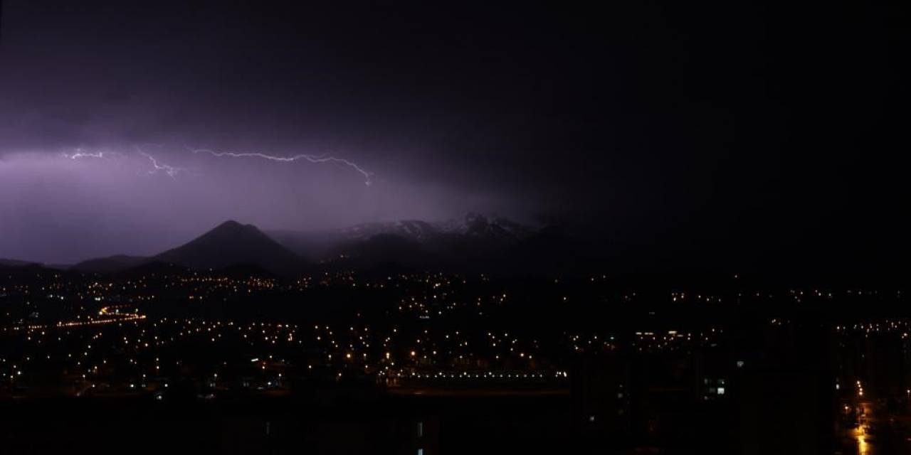 Meteoroloji’den ’gök Gürültülü Sağanak Yağış’ Uyarısı
