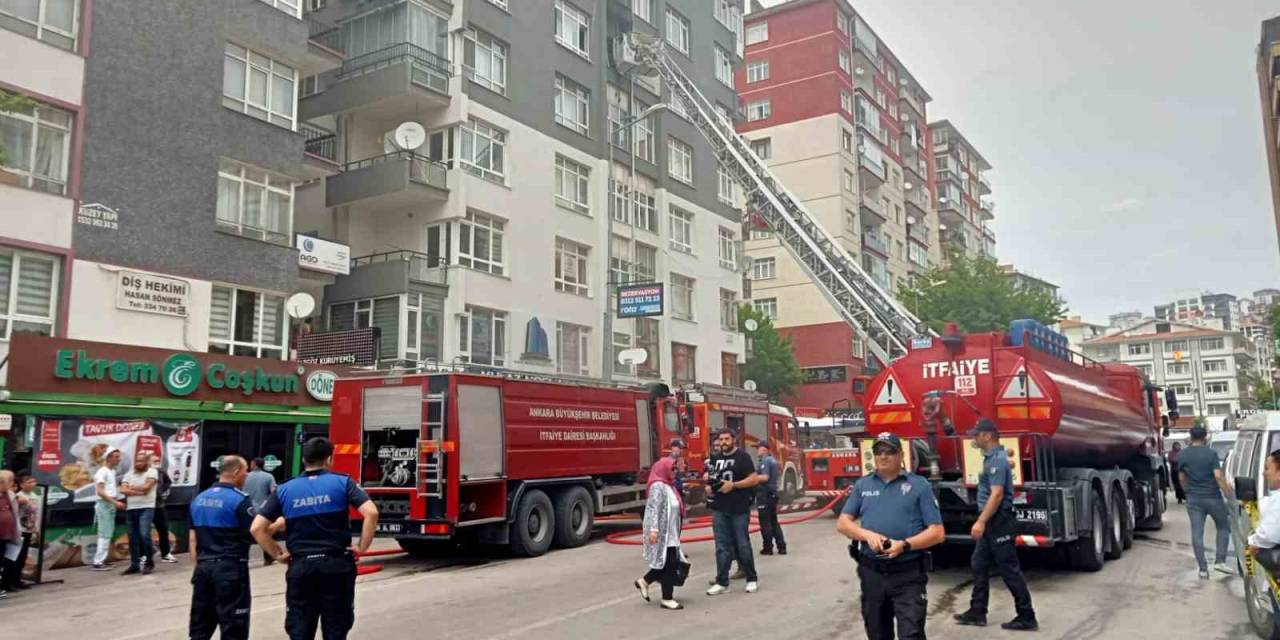 Küle Dönen Apartman Dairesinden 78 Yaşındaki Kadının Cansız Bedeni Çıktı