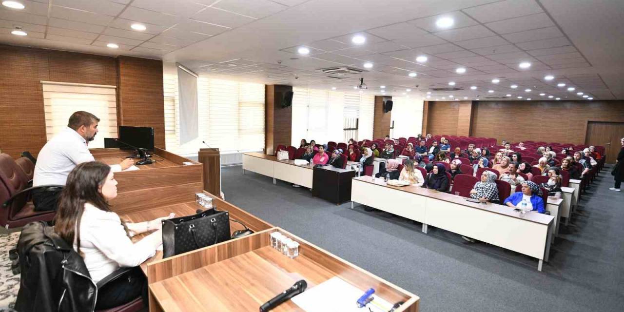 Pursaklar Belediyesinden İşsiz Vatandaşlar İçin İstihdam Çalışması