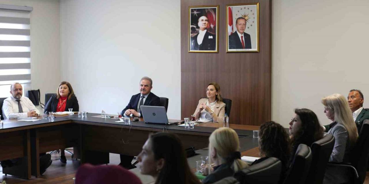 Yetkinlik Esaslı Esnek Eğitim Kostü’de Hayata Geçiyor