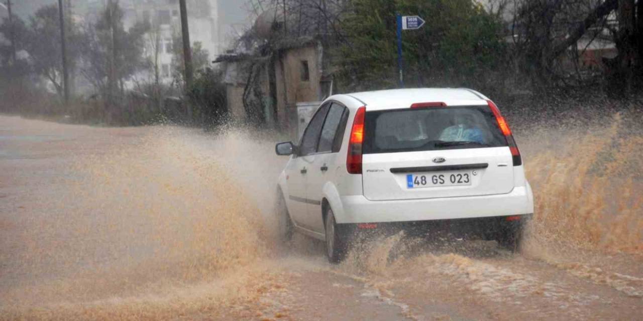 Cuma Günü Muğla’nın İç Kesimleri Yağışlı