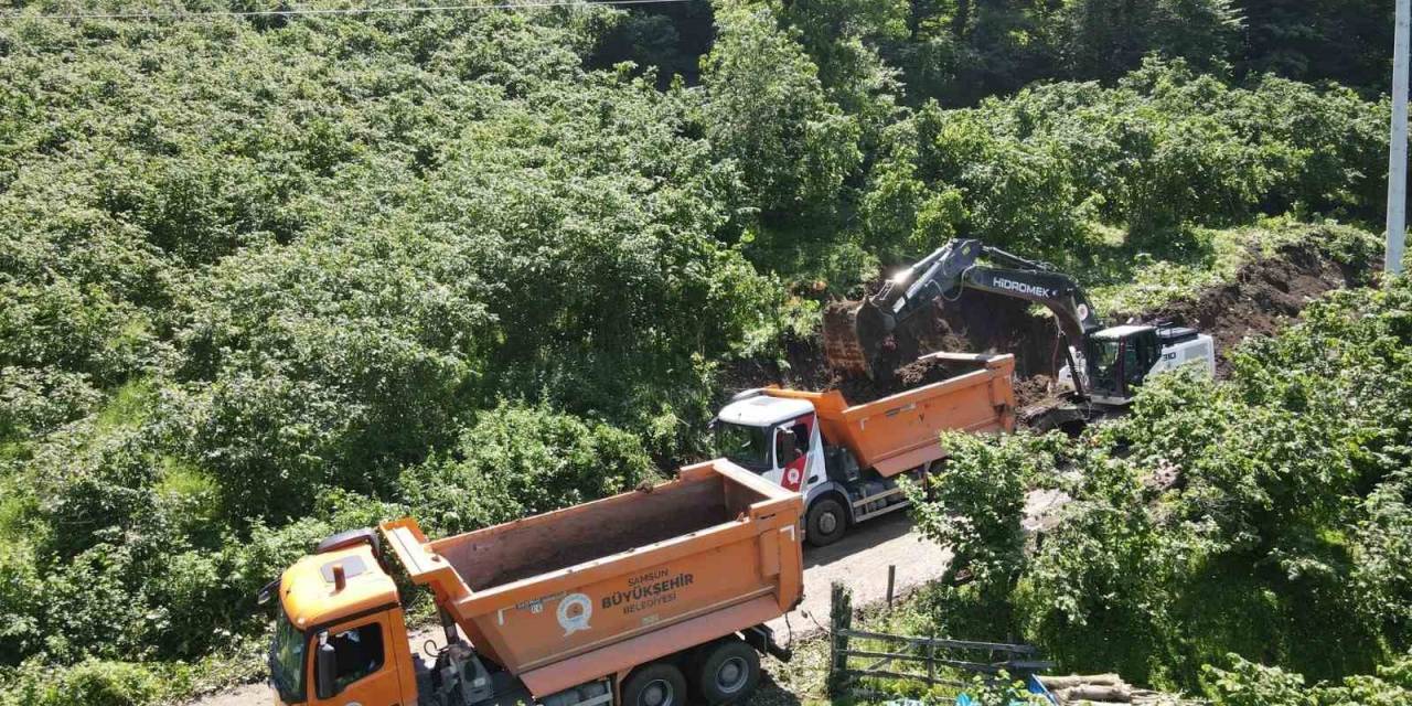 Heyelandan Kapanan Yollar Açılıyor