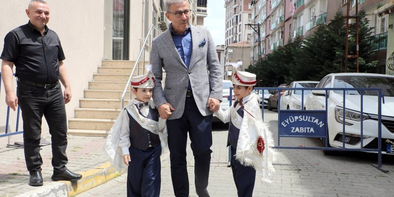 Eyüpsultan’da Toplu Sünnet Şöleni Başladı