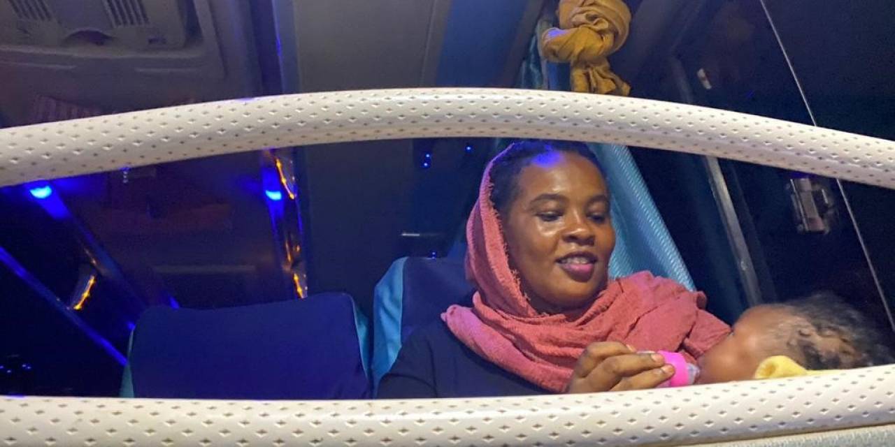 Sudan’da 300 Çocuk Yetimhaneden Tahliye Edildi