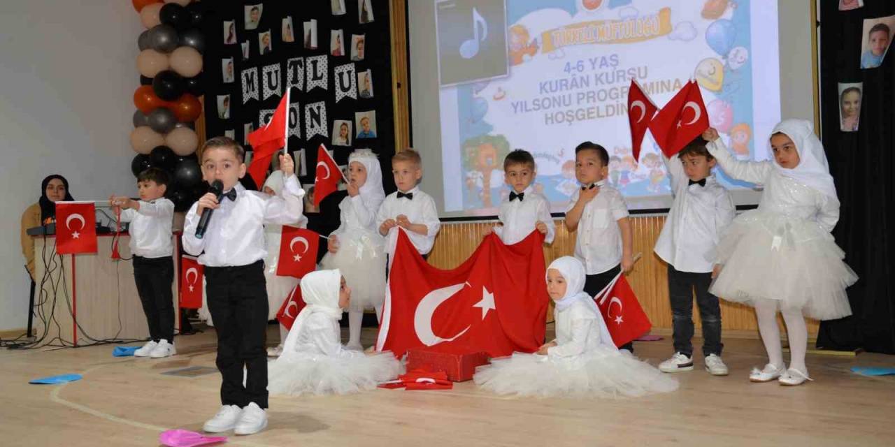 Türkeli’de 4-6 Yaş Kur’an Kursu Öğrencilerinden Yıl Sonu Gösterisi
