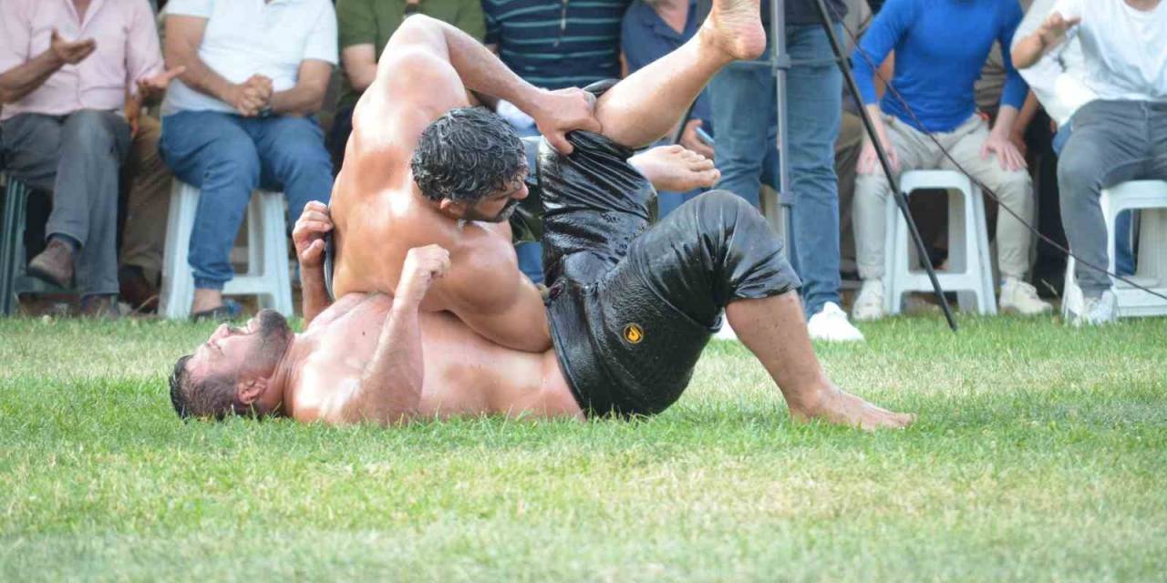 Hüseyin Pehlivan Yağlı Güreşleri’nin Şampiyonu İsmail Koç Oldu