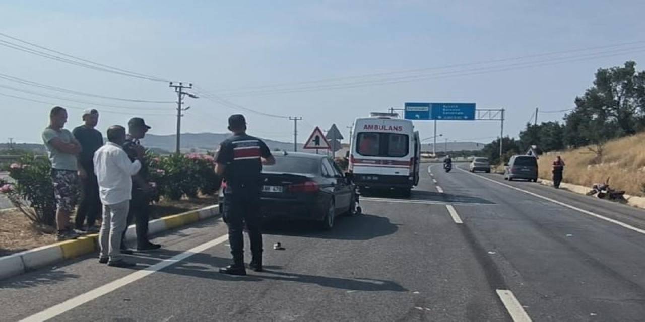 Ayvalık’ta Elektrikli Bisiklet İle Otomobil Çarpıştı: 1 Ölü, 1 Yaralı