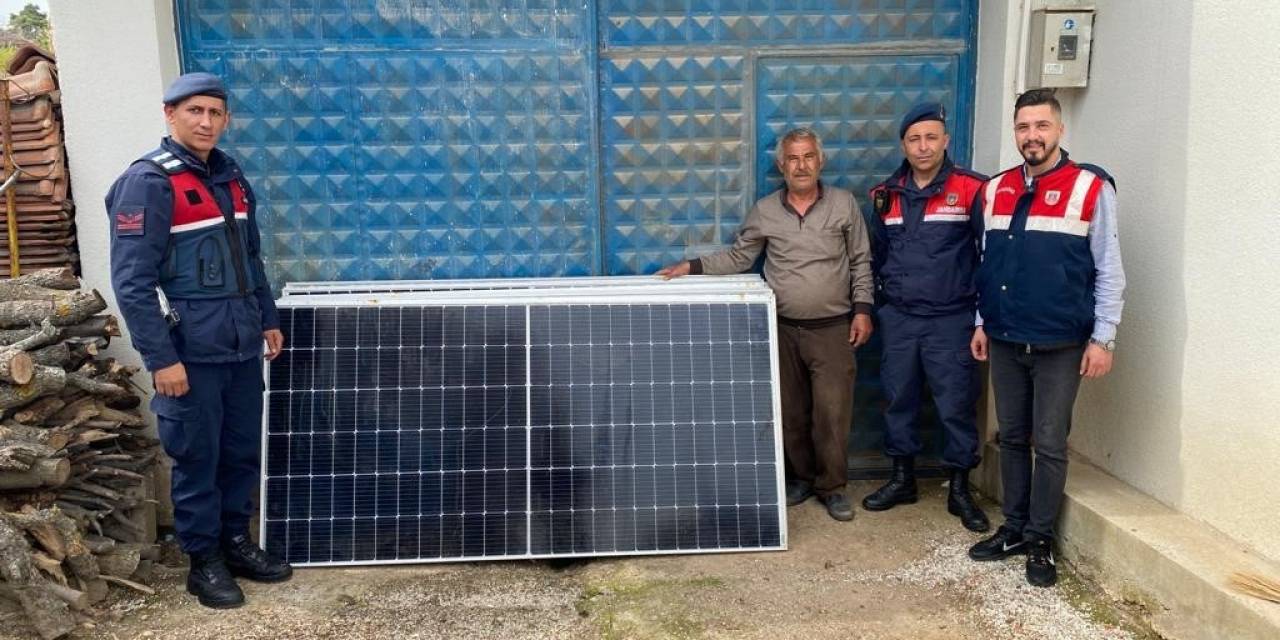 Uşak Jasat, 4 İlde Hırsızlık Yapan Ges Çetesini Çökertti
