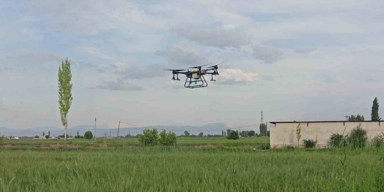 Tarımsal İlaçlamada Traktörün Yerini Ziha’lar Alıyor