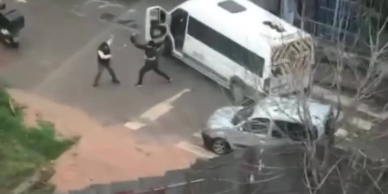 Tuzla’da Tornavidalı Ve Kasklı Kavga Kamerada