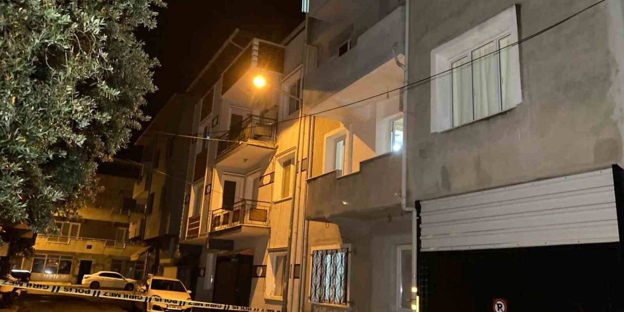 Eşini Pompalıyla Öldürüp İntihar Etti