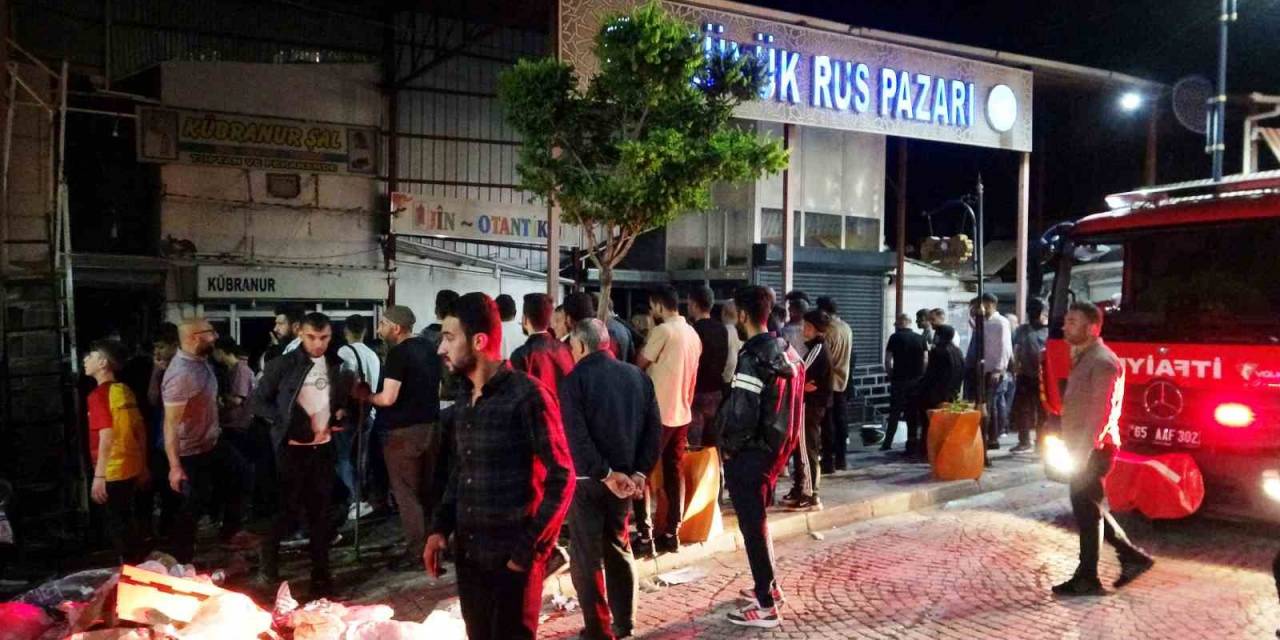 Van’daki Büyük Rus Pazarı’nda Korkutan Yangın