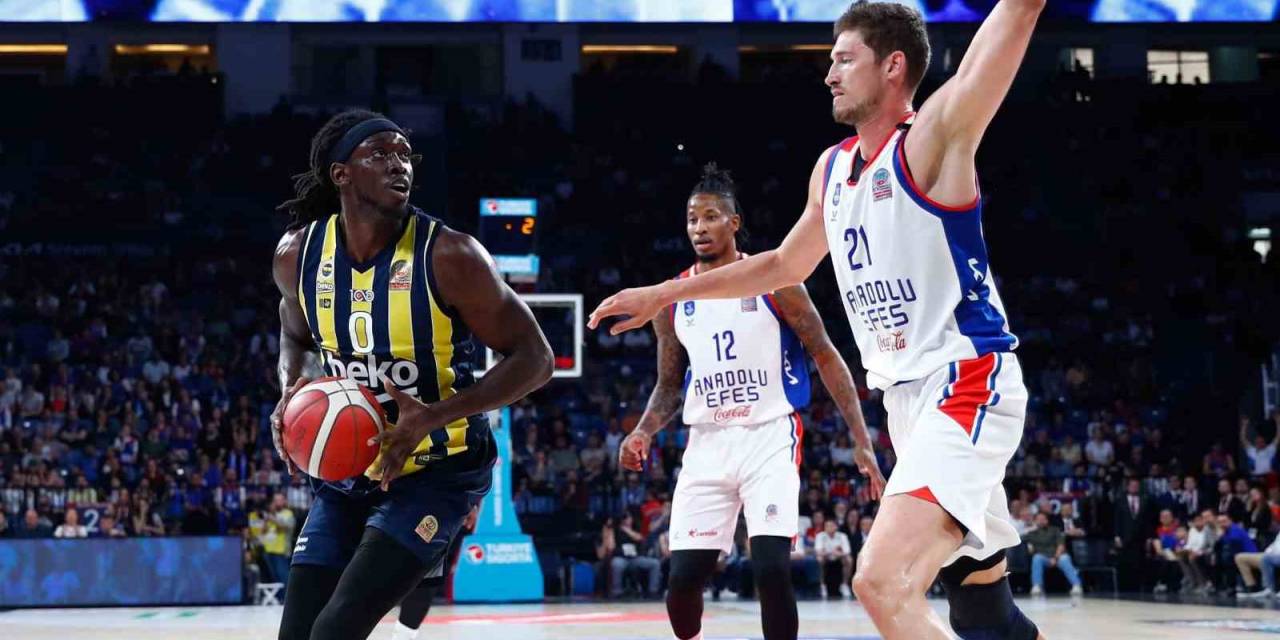 Basketbol Süper Ligi: A. Efes: 87 - Fenerbahçe Beko: 78
