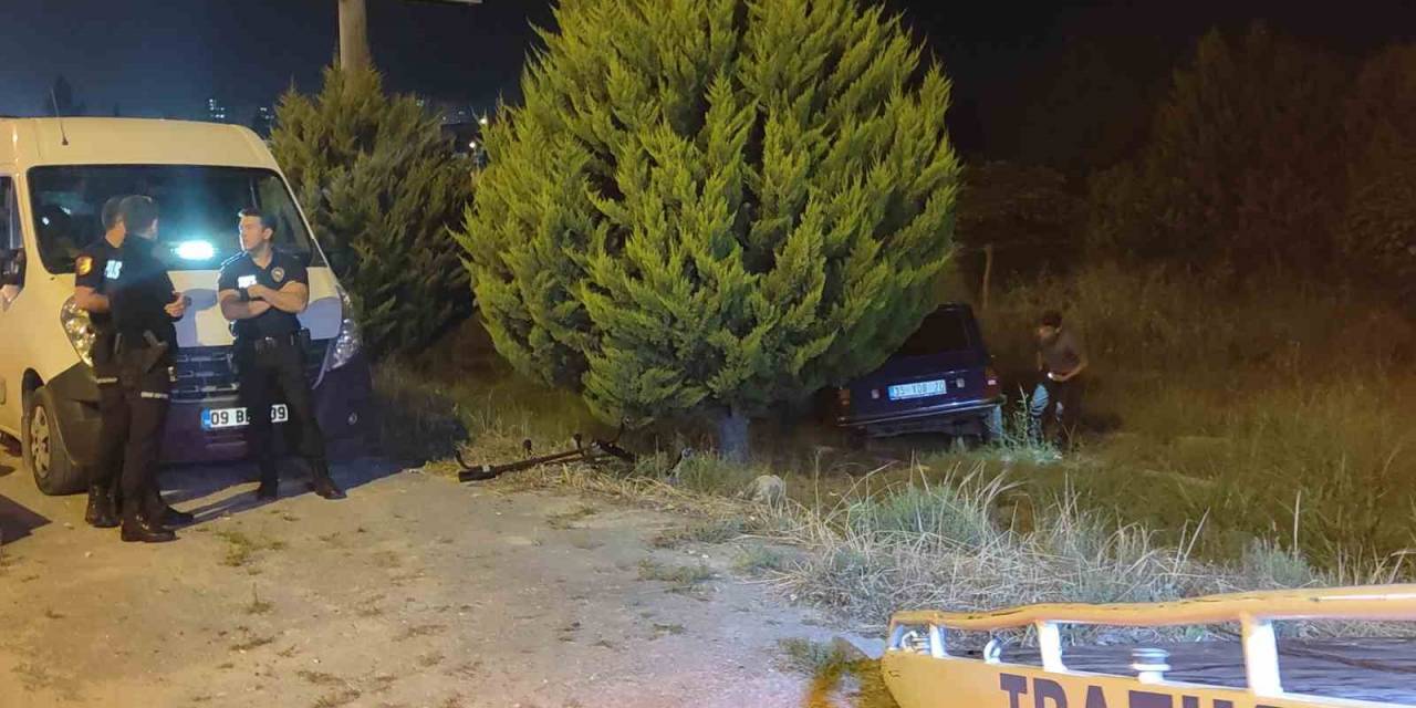 Alkollü Sürücünün Kullandığı Otomobil, Polis Uygulama Noktasında Kaza Yaptı