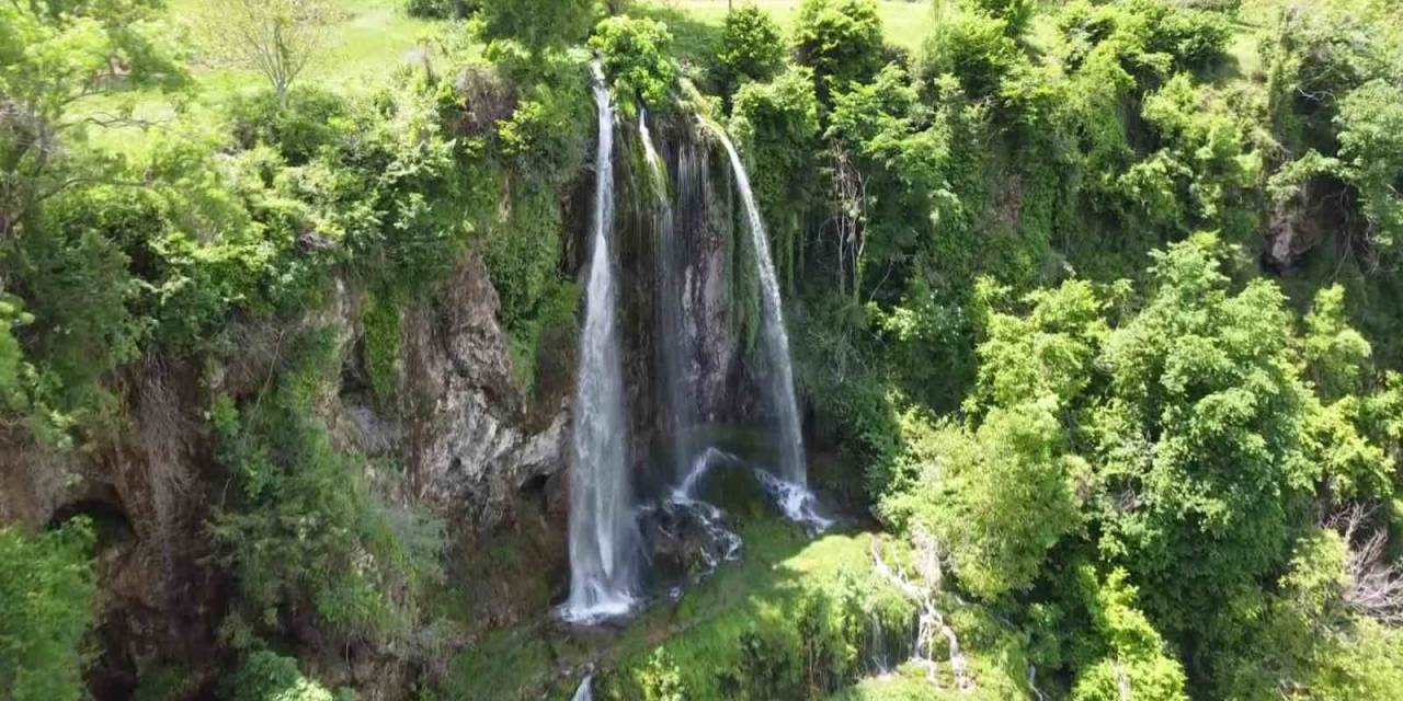 Amasya’nın 6 Aylık Saklı Güzelliği ’baraklı Şelalesi’