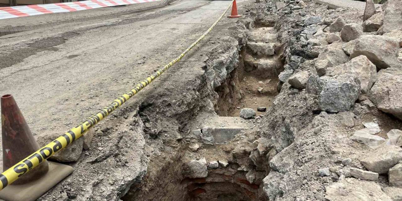 Amasra’daki Doğal Gaz Kazılarında Tarihi Yapılara Rastlandı
