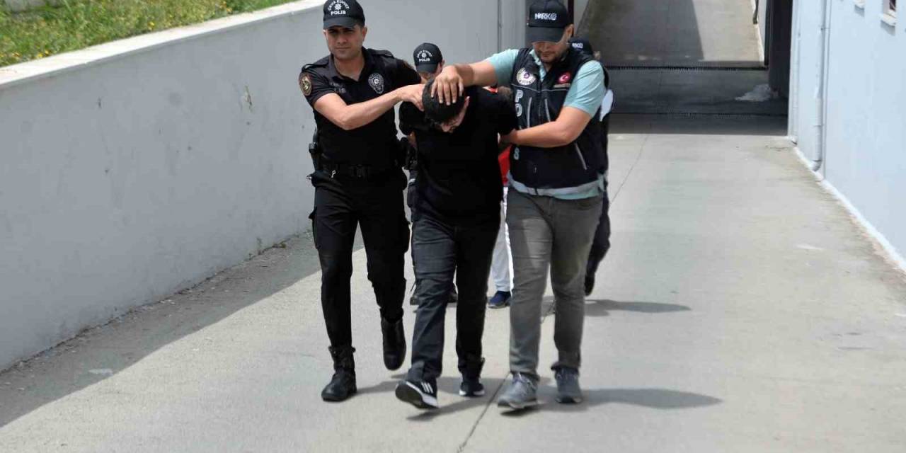 Adana’da Uyuşturucu Taciri 2 Şüpheli Tutuklandı