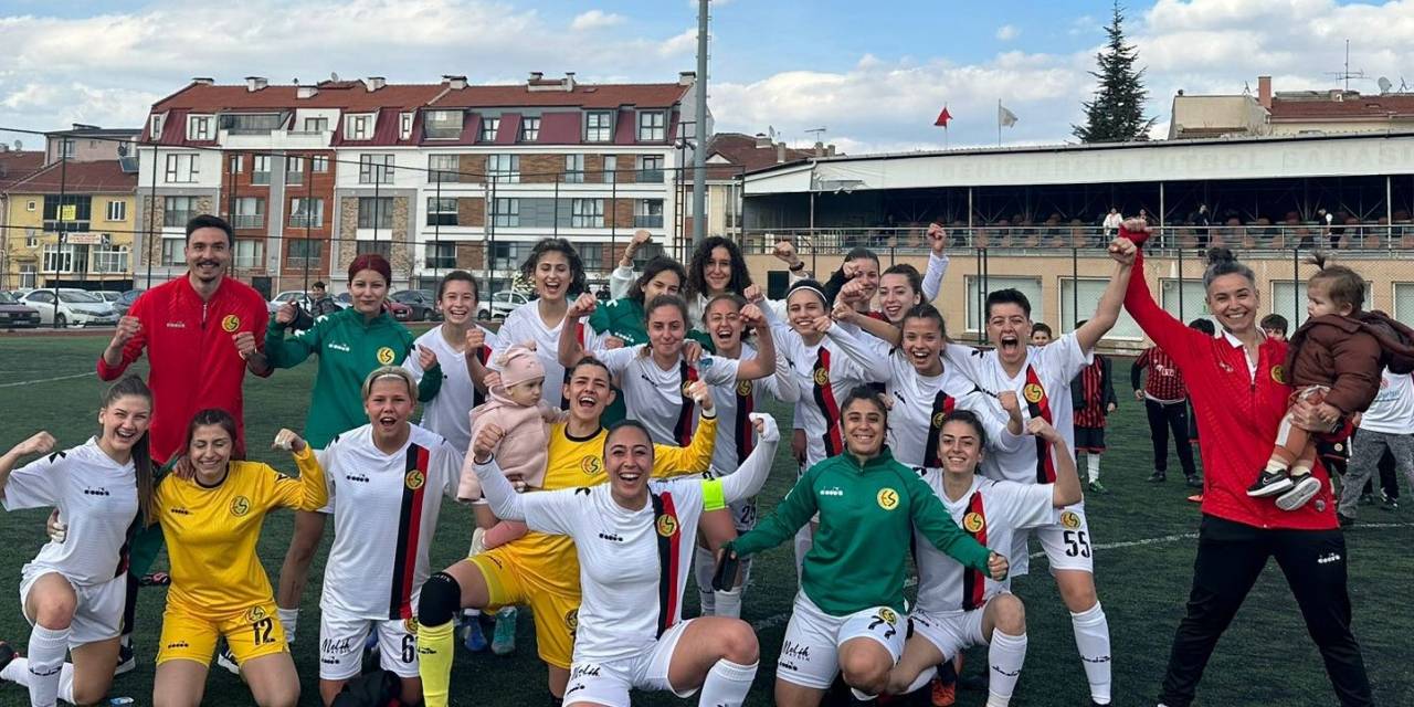 Eskişehirspor’un Play-off Çeyrek Final Maçı Bursa’da