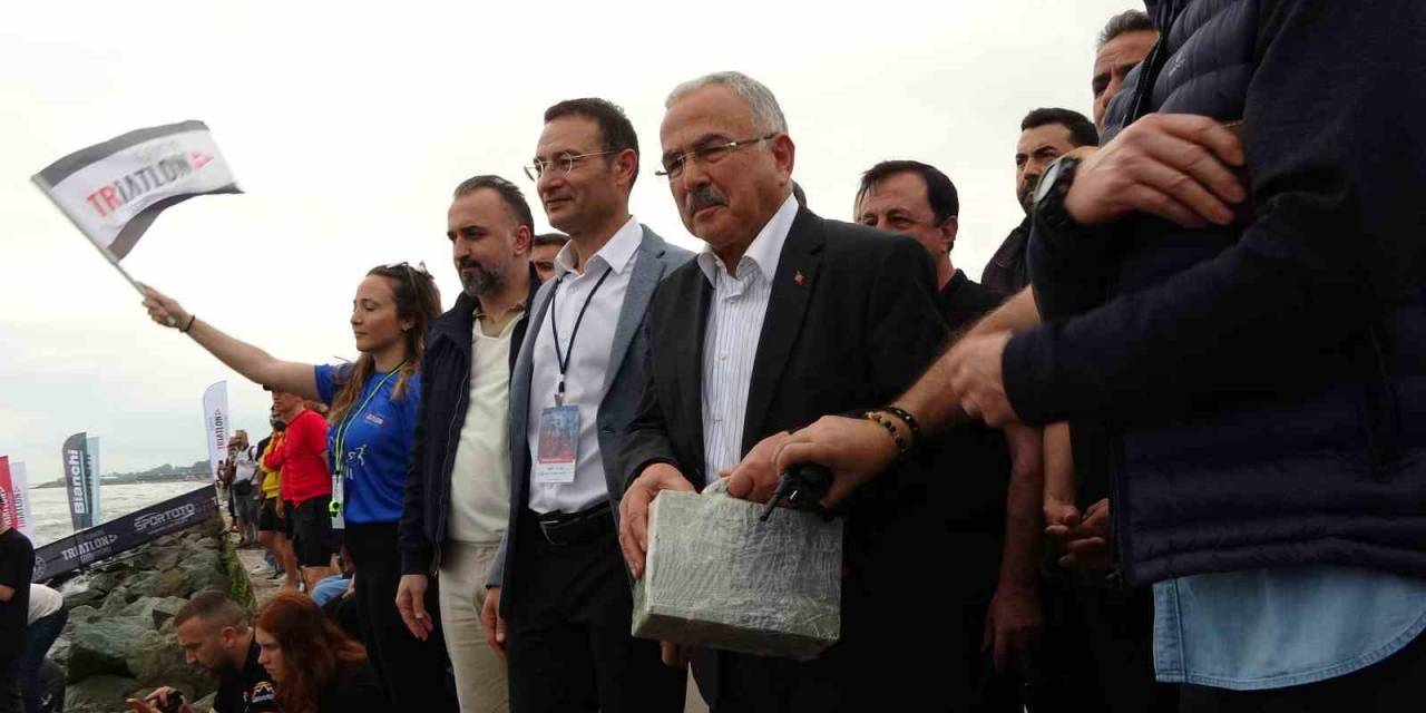 Ordu’da Triatlon Yarışları Başladı