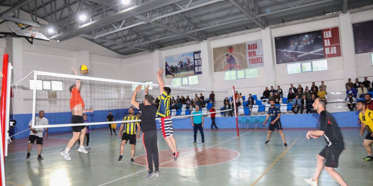 Başkale’de Voleybol Turnuvası Sona Erdi