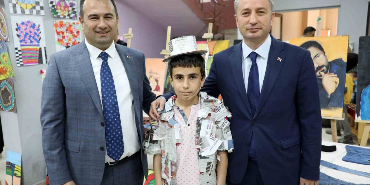 Ağrı’da “sıfır Atık Geri Dönüşüm Sergisi” Açıldı