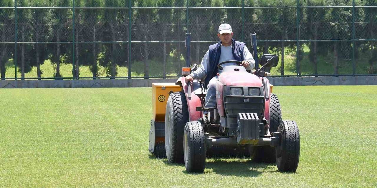 Turgutluspor Tesisleri Bakıma Alındı