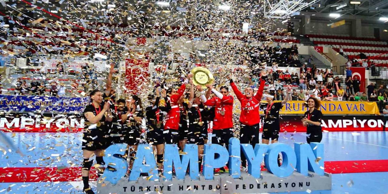 Kastamonu Belediyespor, Süper Ligi Şampiyon Tamamladı