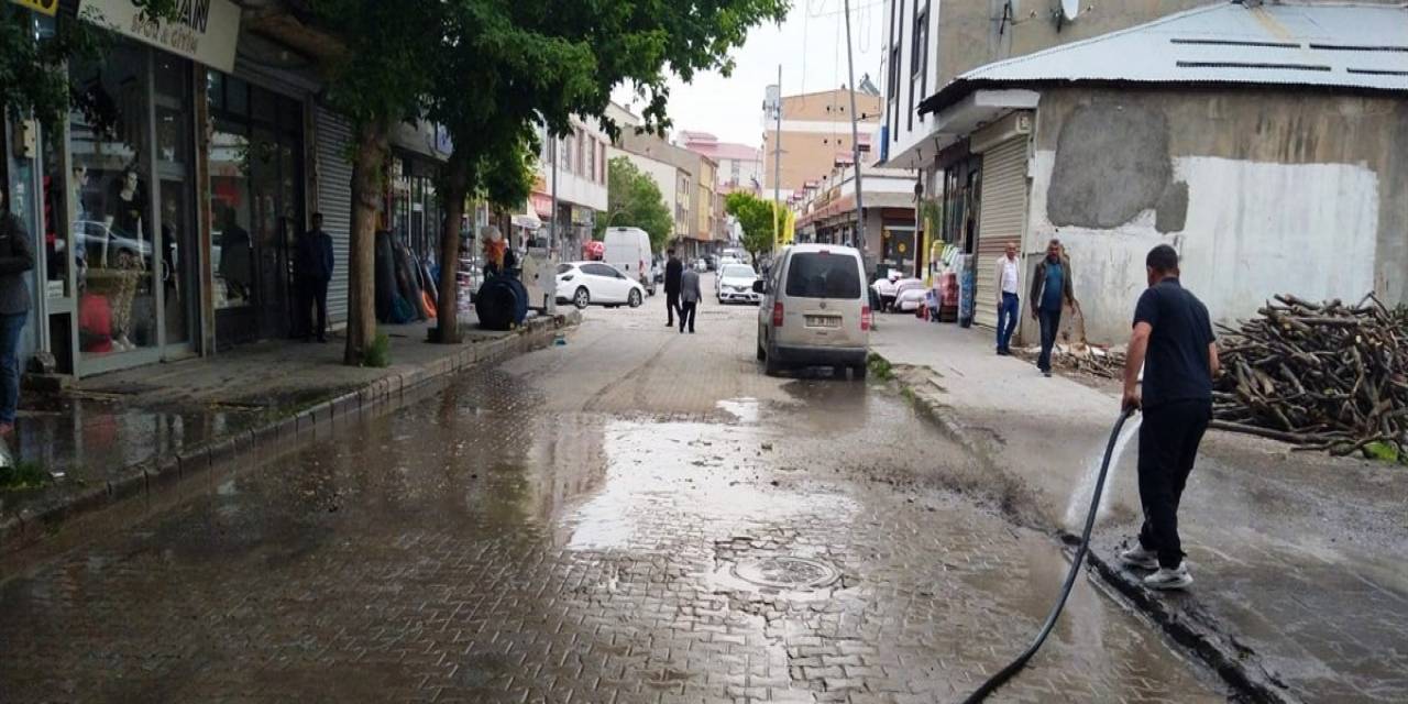 Bulanık Belediyesi’nden Bahar Temizliği