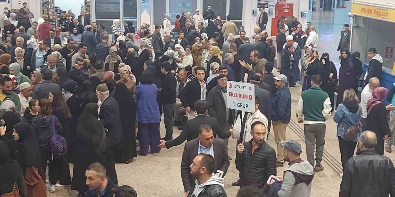 Erzurum’dan Hac Kafileleri Gitmeye Devam Ediyor