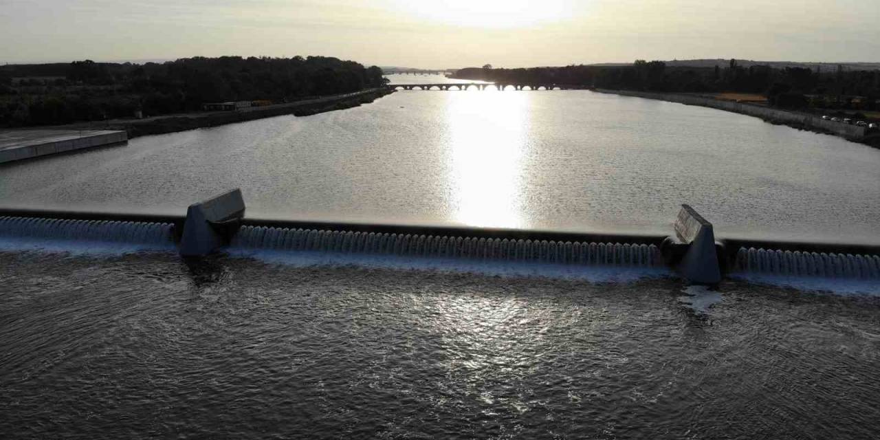 Meriç Nehri’nden 4 Bin 88 Haneye Elektrik Verilecek