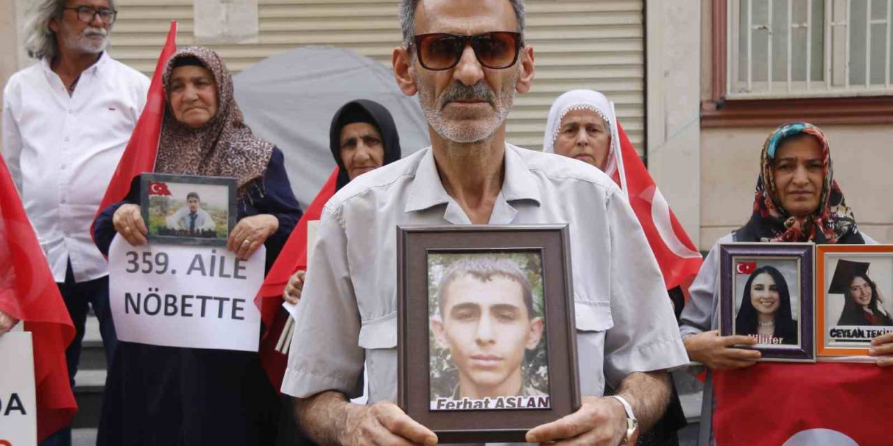 Diyarbakır’da 359’uncu Aile Oturma Eylemine Katıldı