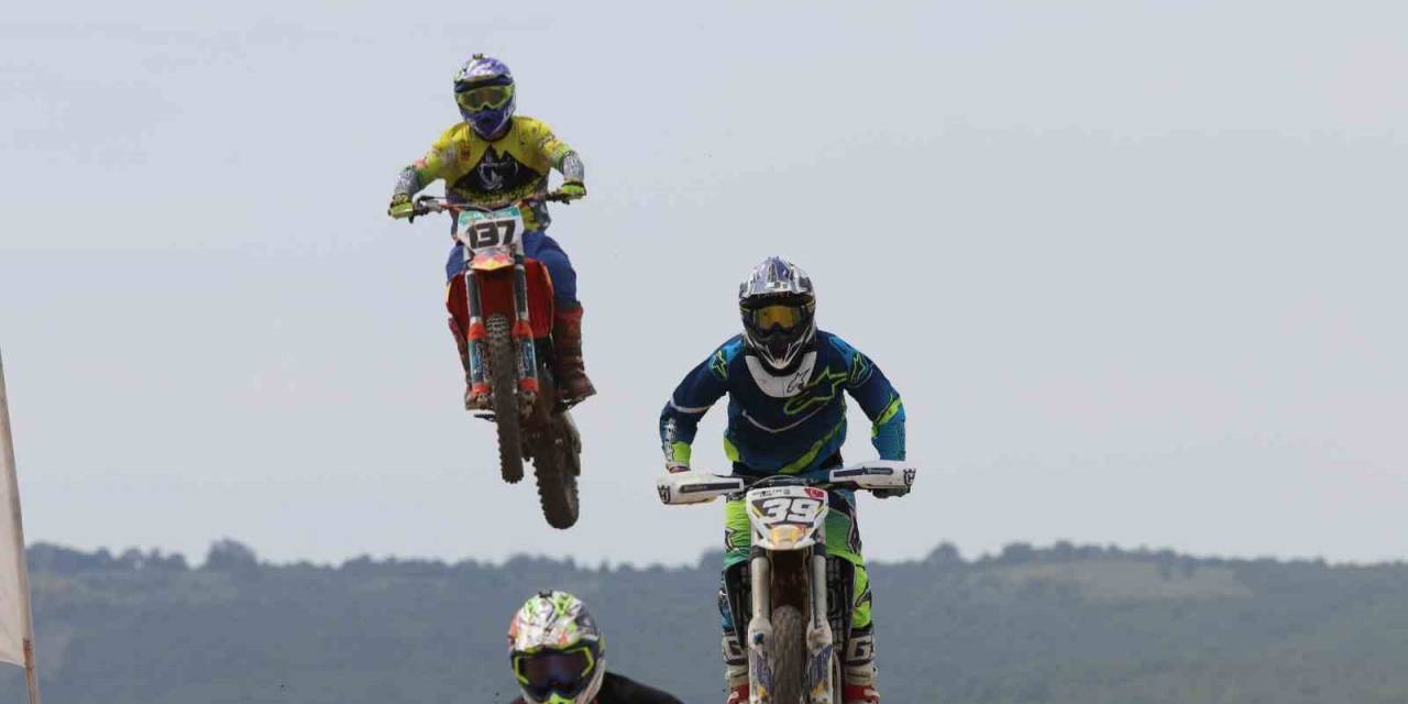 Motokros Türkiye Şampiyonası Yarışları Gönen’de Başladı