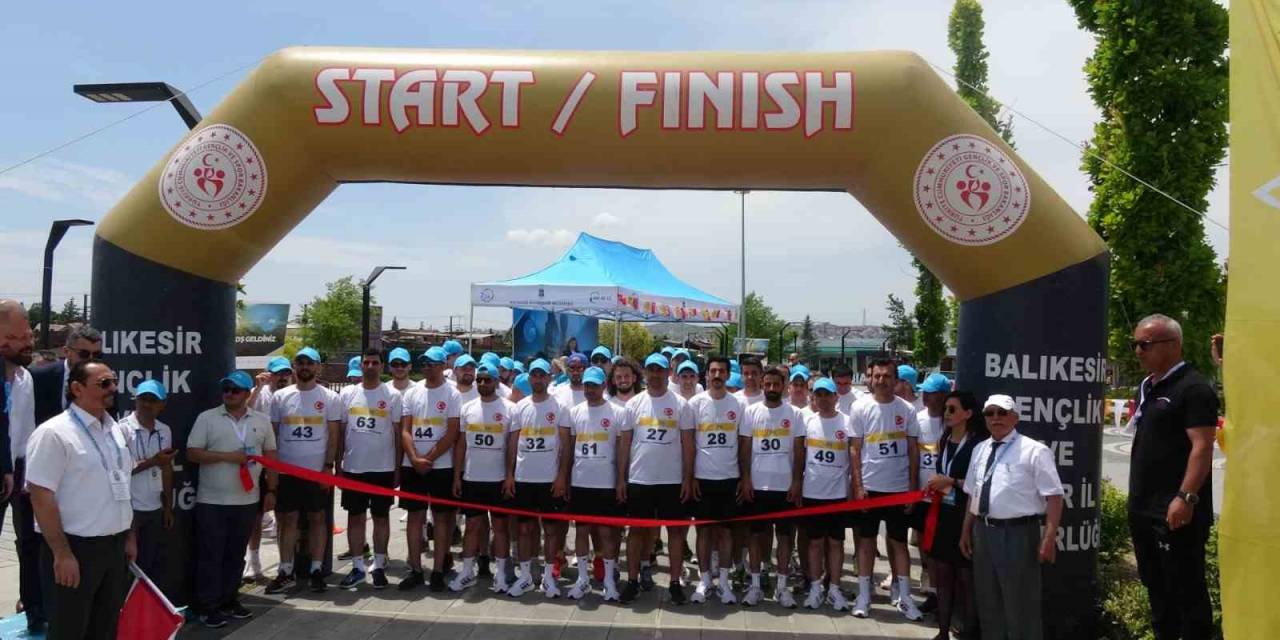 Postacılar Şampiyon Olmak İçin Yürüdü