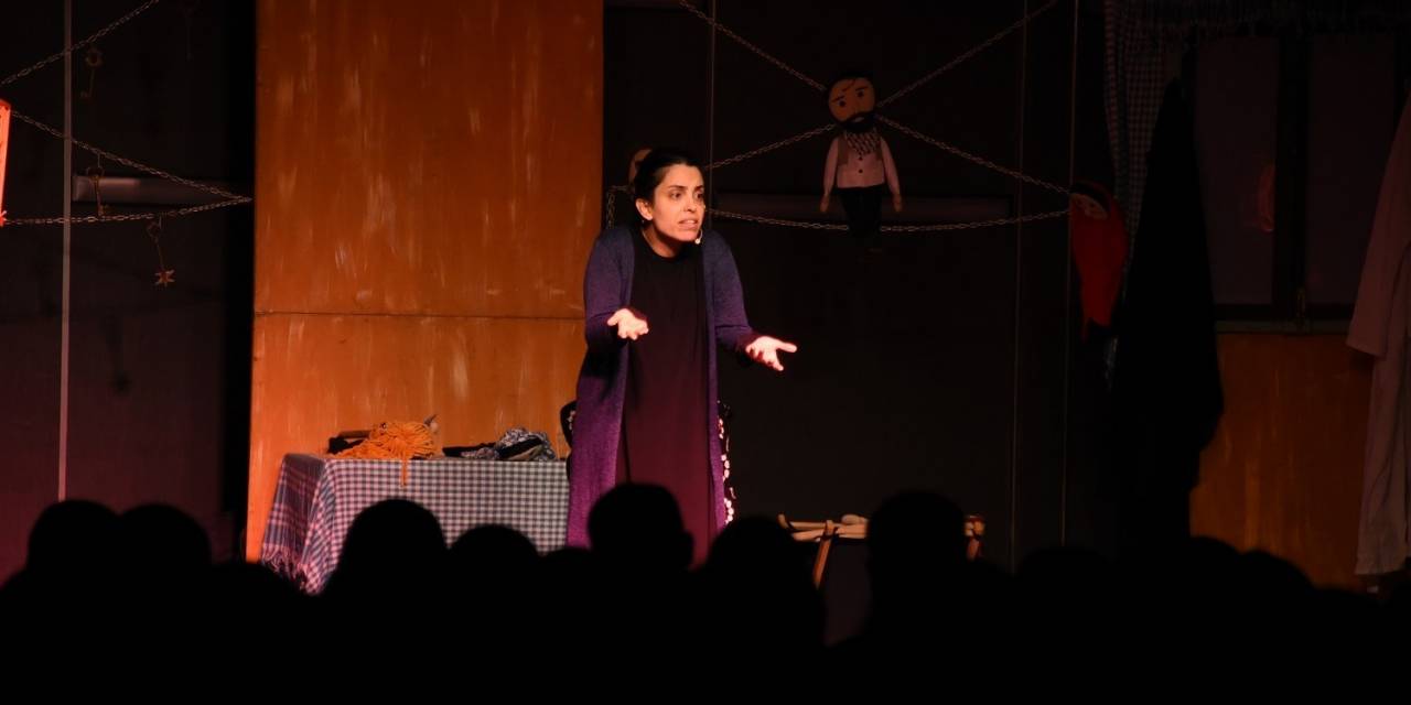 “filistin Hakkında Konuşmalıyız” Tiyatro Gösterisi Karatay’da Sahnelendi