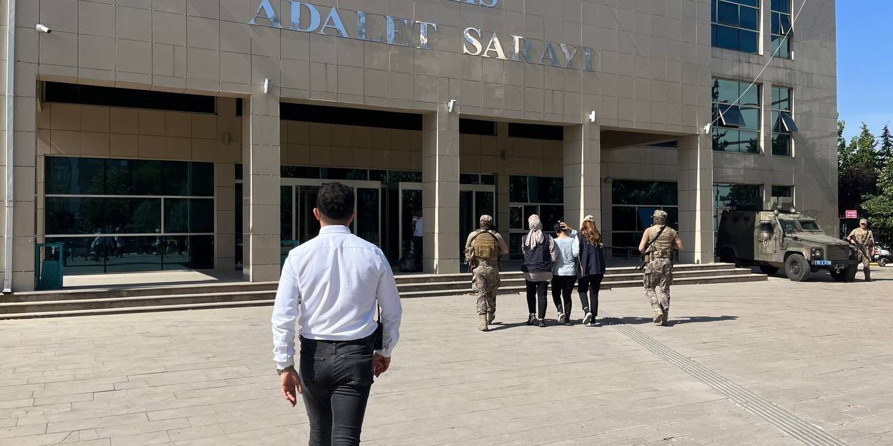 Türkiye’ye Geçmek İsteyen Terörist Sınırda Yakalandı