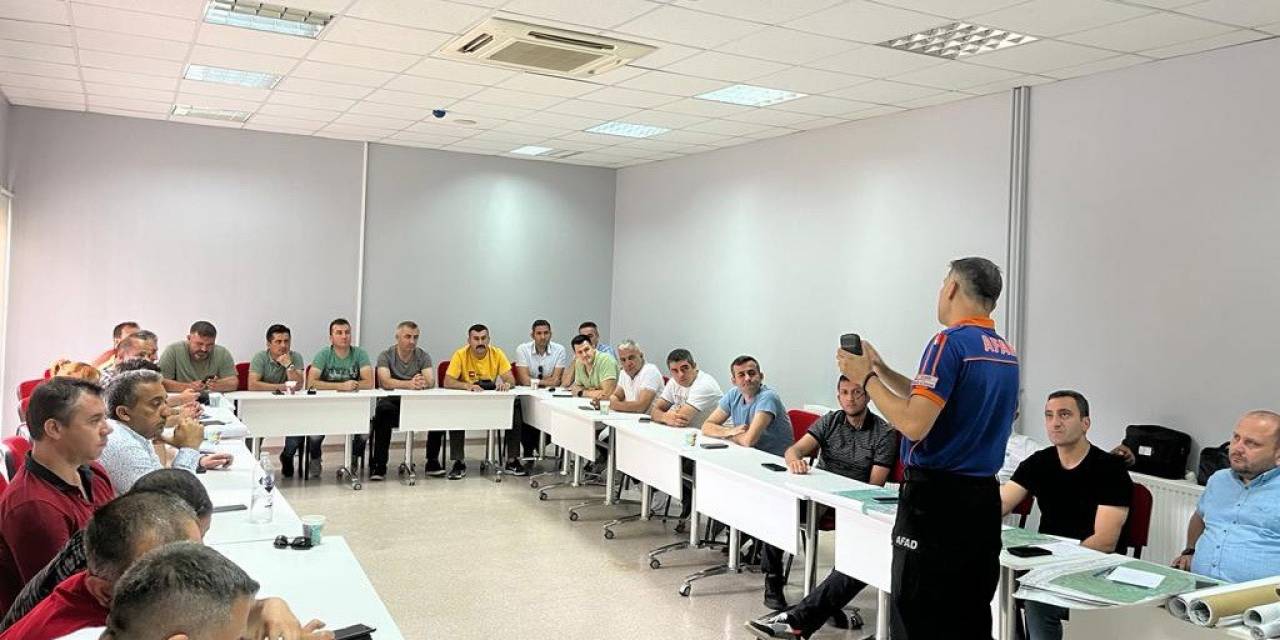 Bayraklı Belediyesi Arama Ve Kurtarma Ekibi Kurdu