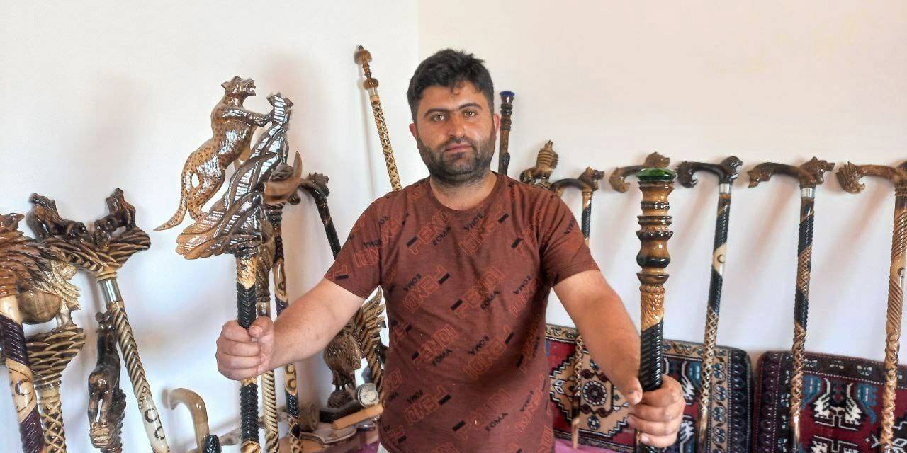 Çobanlığı Bıraktı, Gönül Verdiği Sanatını İcra Ediyor