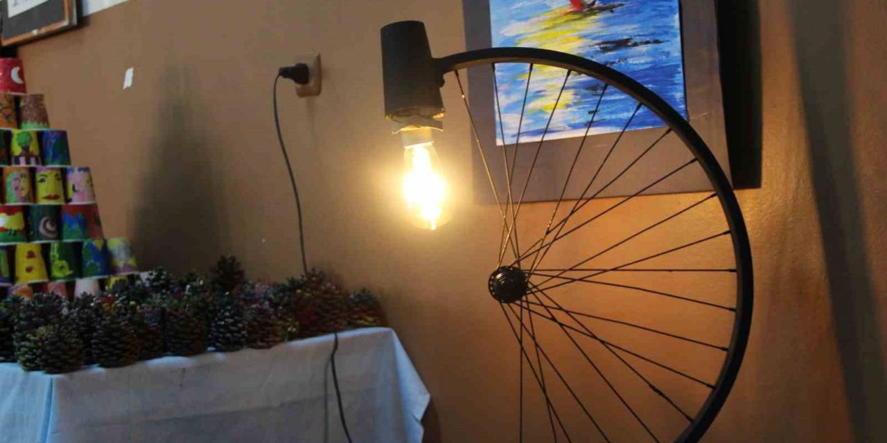 Cizreli Öğrenciler Geri Dönüşüm Sergisinin Gelirini Depremzede Öğrencilere Verecek