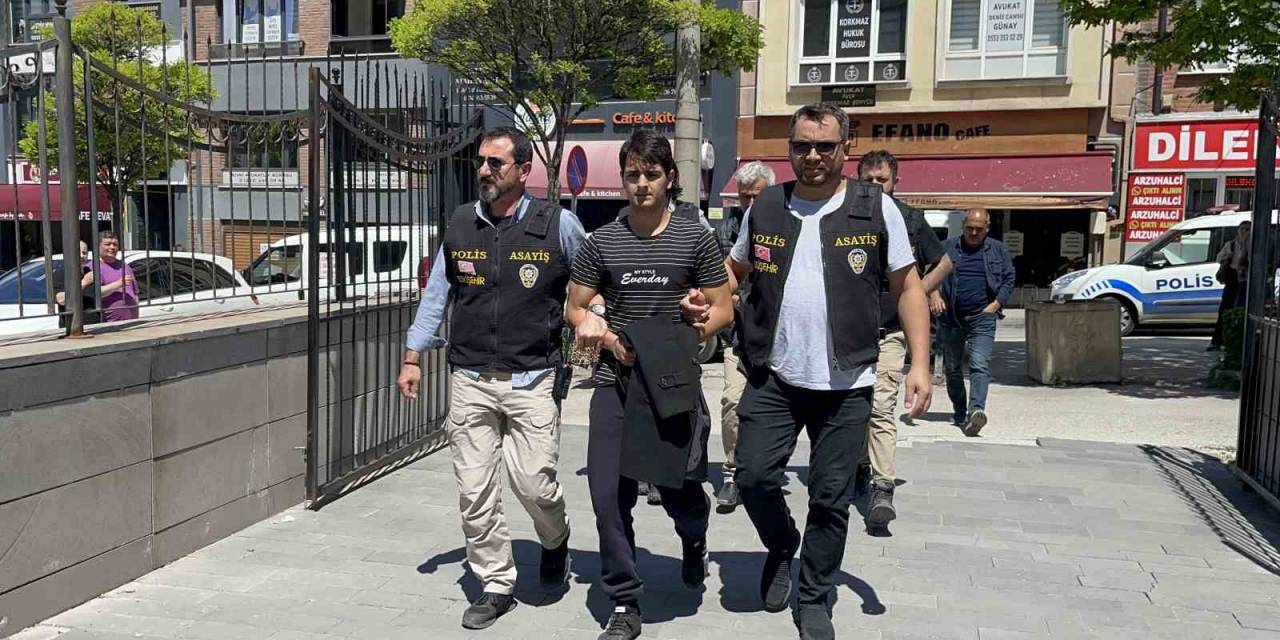 24 Yaşındaki Gencin Öldürülmesiyle İlgili Yakalanan Baba Oğul Adliyeye Sevk Edildi