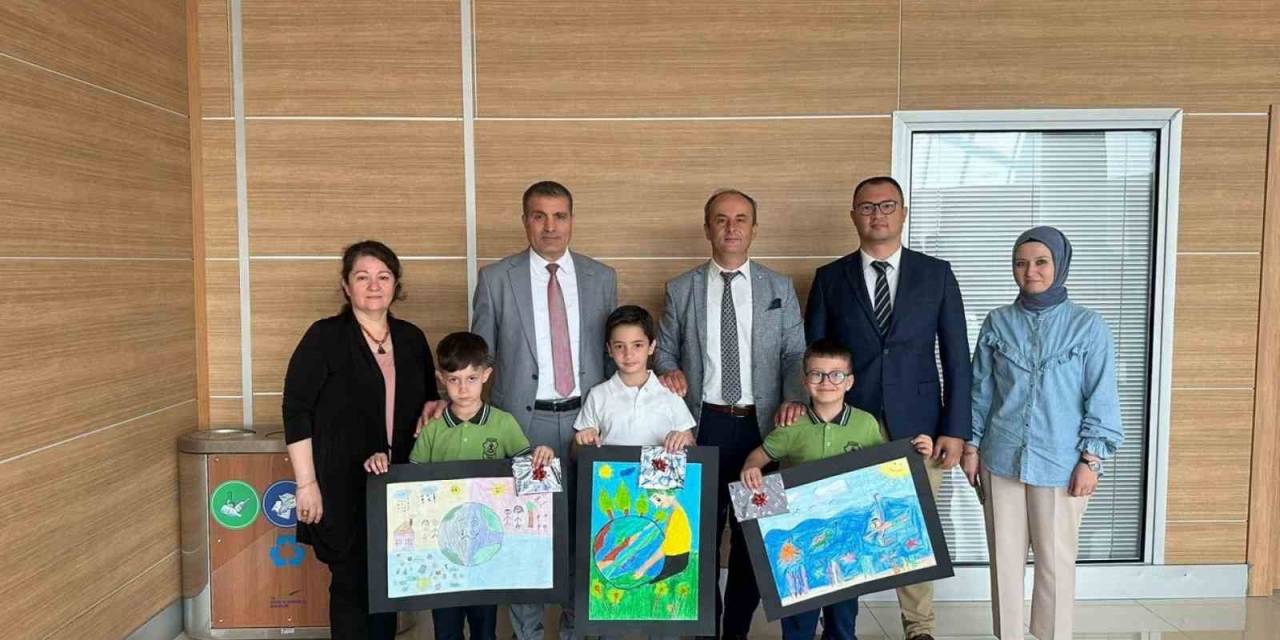 Çevre Duyarlılığına Resim, Şiirler Ve Kompozisyonlarla Dikkat Çektiler