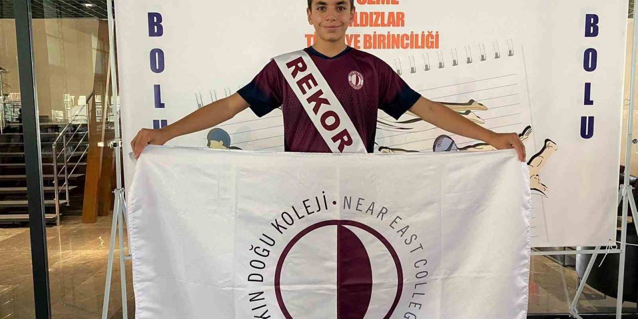 Barkan Can Aykut, Yüzmede Türkiye Birincisi Oldu