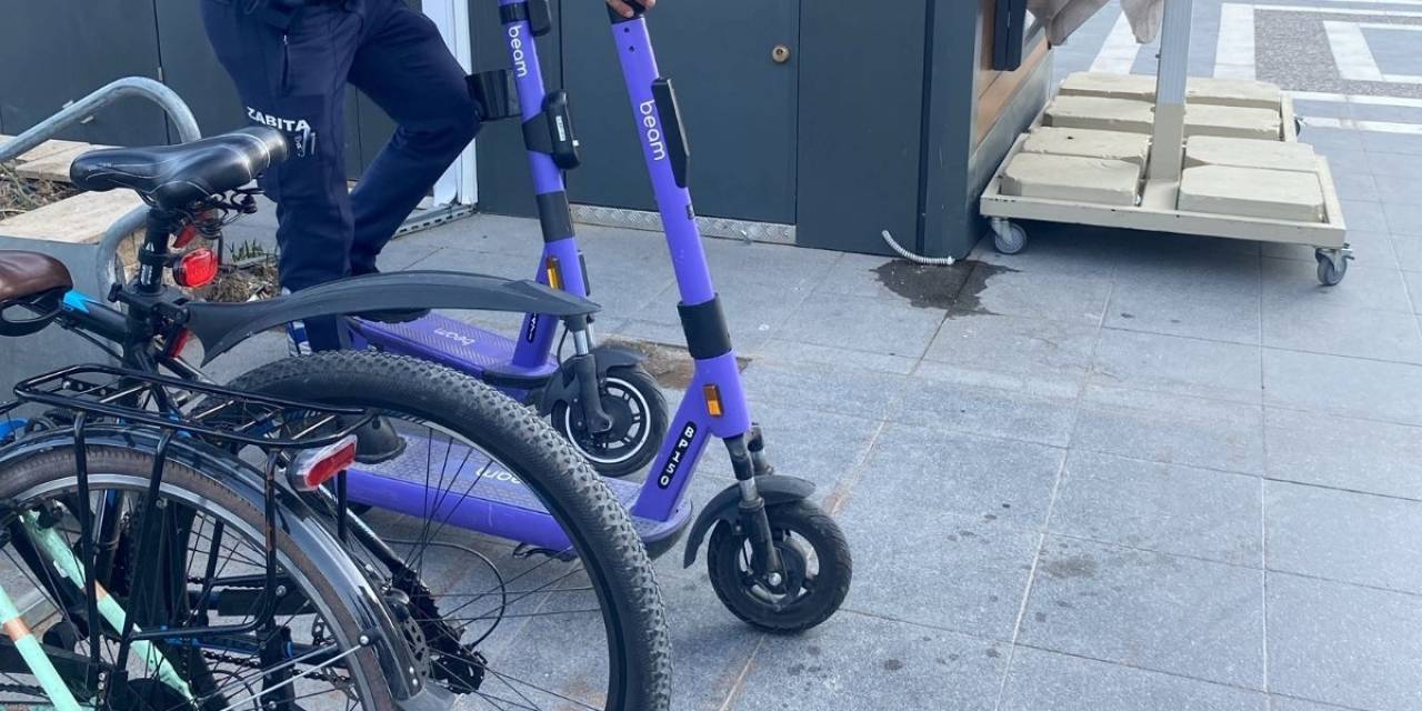 Marmaris’te Zabıtadan Scooter Mesaisi