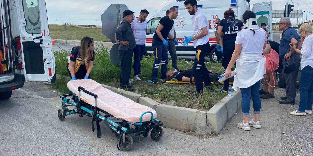 Edirne’de Kırmızı Işık İhlali Kaza Getirdi: 7 Yaralı