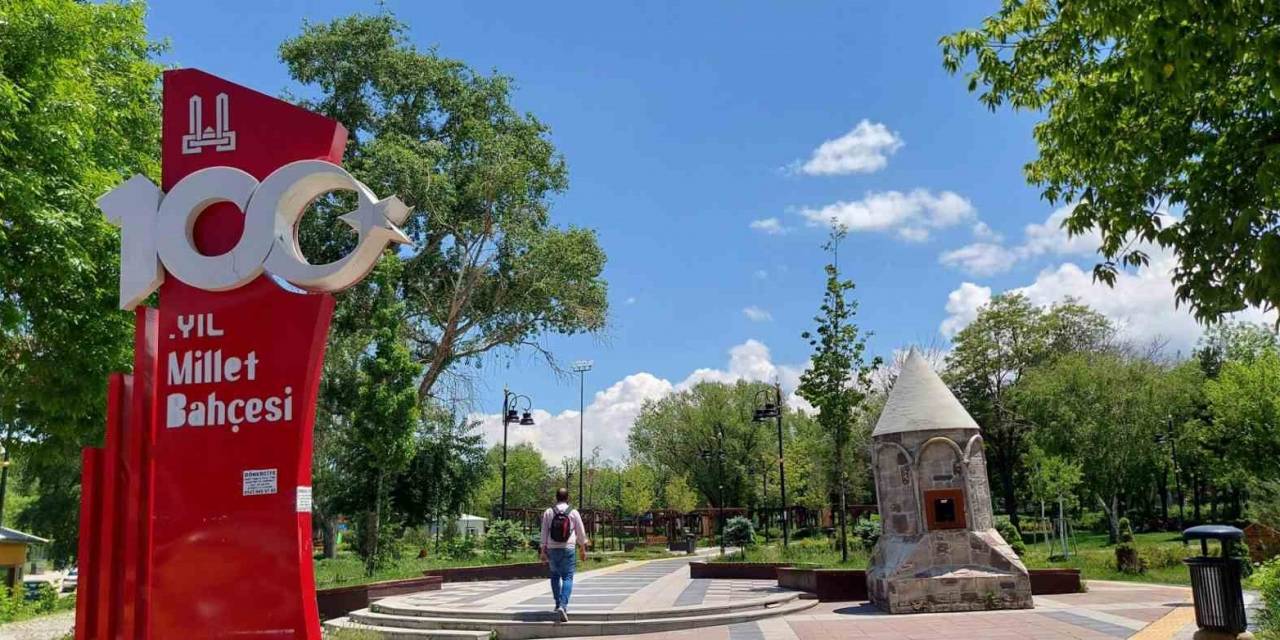 Yağışlı Havalar Sürüyor