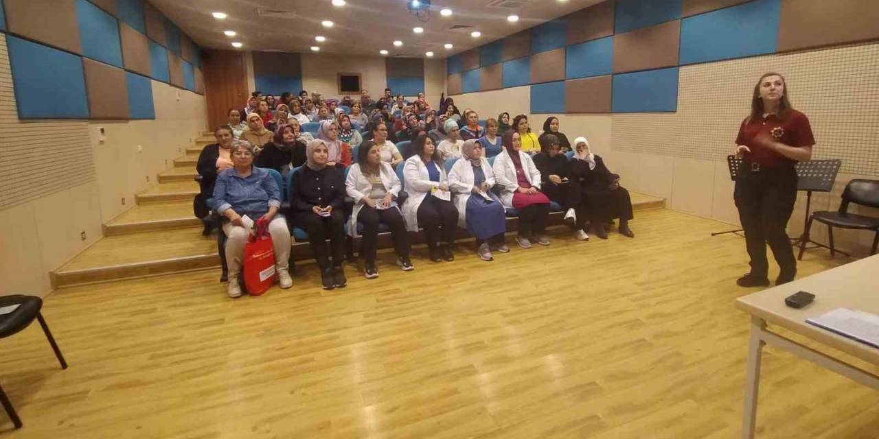 “en İyi Narkotik Polis, Anne”