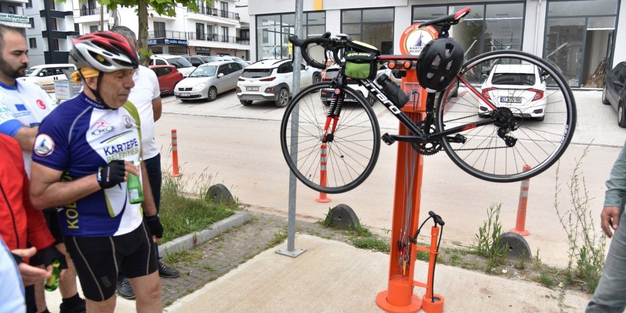Kartepe’de Kurulan Bisiklet Bakım İstasyonlarının Montajı Tamamlandı
