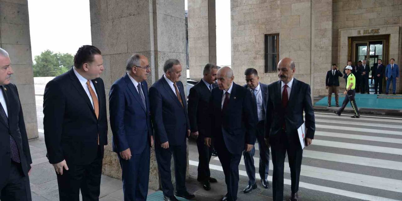 Mhp Genel Başkanı Bahçeli’den Asgari Ücret Açıklaması: “söz Veriyorum”