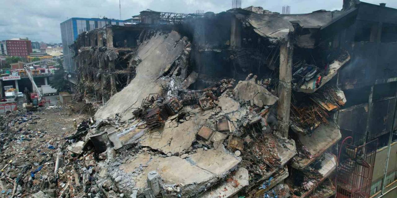 Başakşehir’deki İş Hanın Son Durumu Havadan Görüntülendi